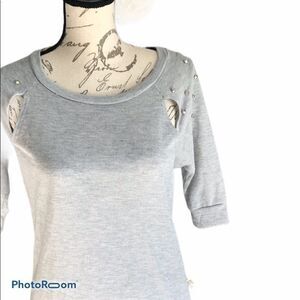 Blue planet  color grey top small short sleeves